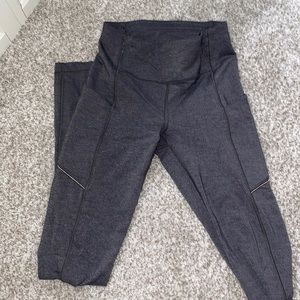 Gray lululemon leggings